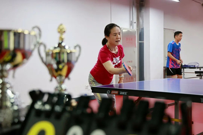 活力飛揚，健康同行——北京市垂楊柳醫院工會慶祝建院50周年乒乓球比賽圓滿收拍